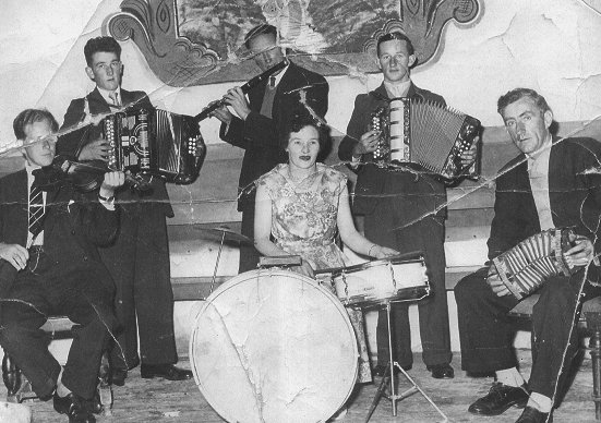 The Green Isle C�ili Band